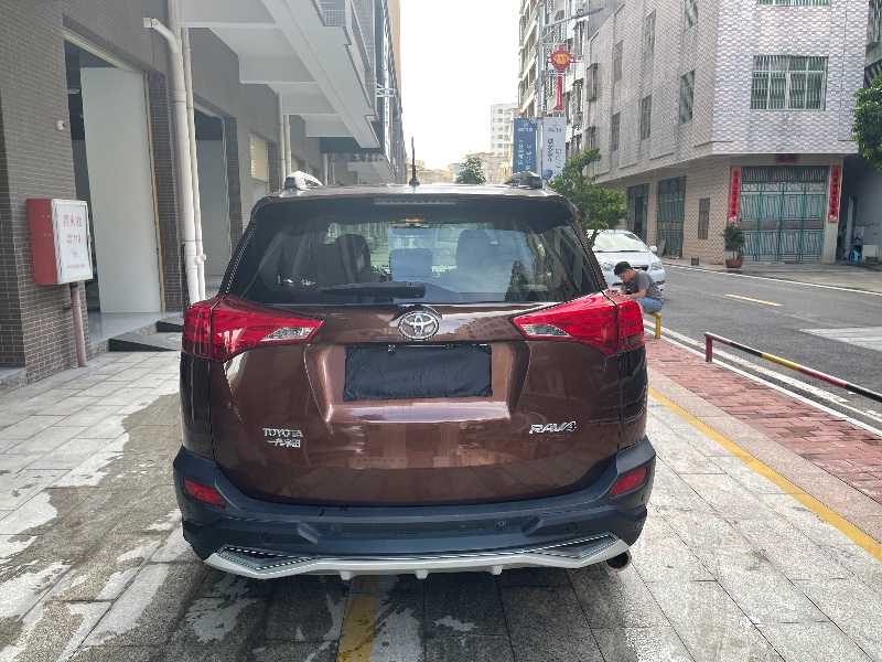 廣州14年豐田RAV4榮放4