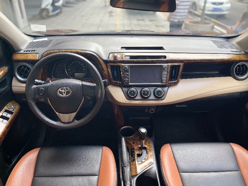 廣州14年豐田RAV4榮放2