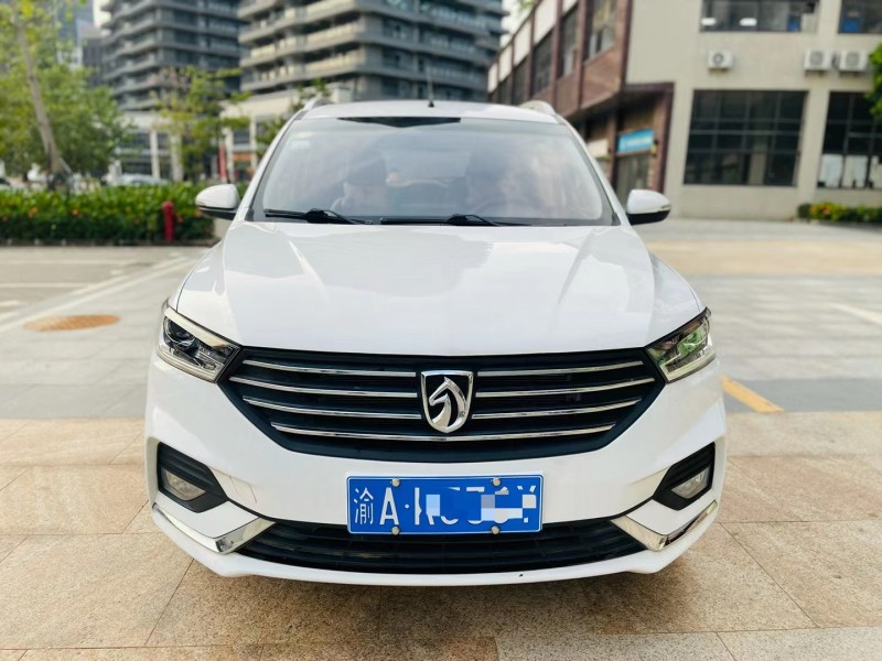 東莞18年寶駿3601