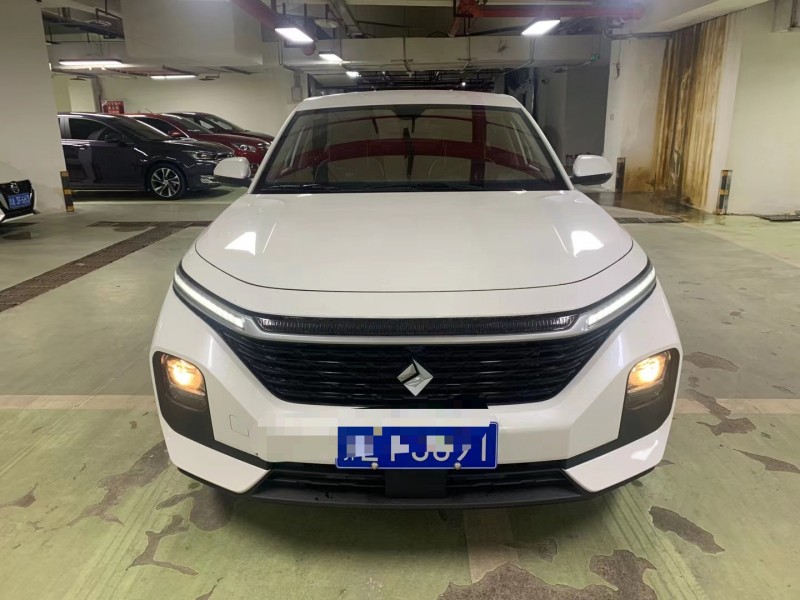 成都21年寶駿RC58