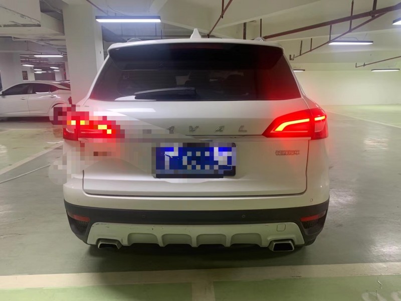 成都16年哈弗H77
