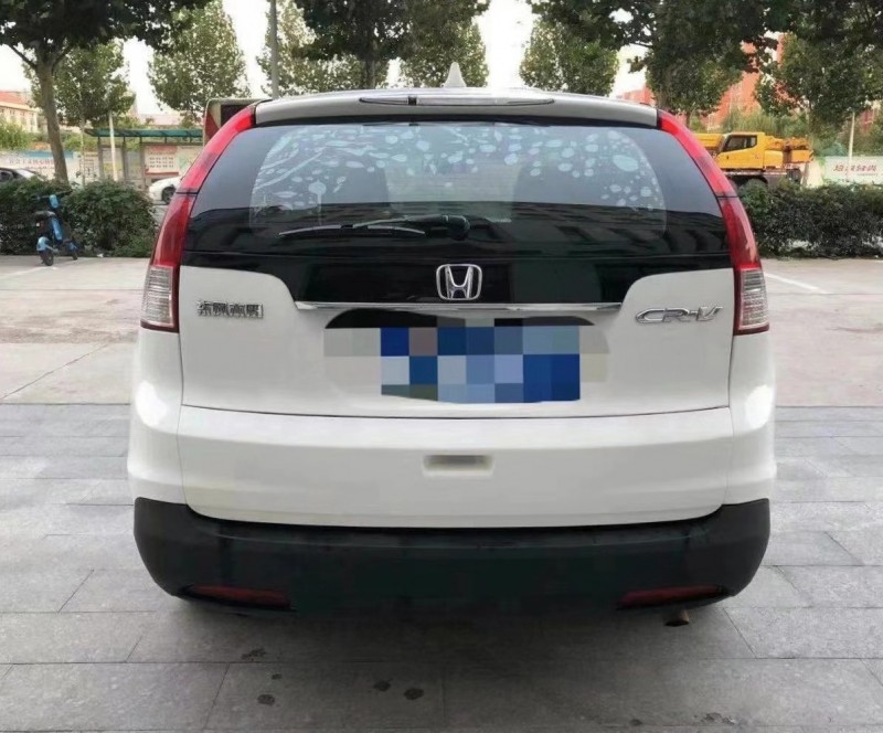 青島13年本田CR-V6