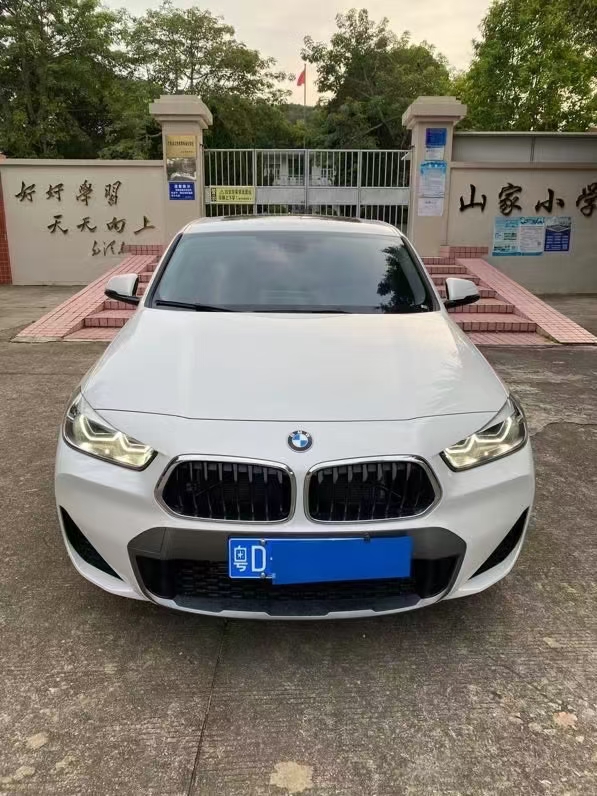 廣州21年寶馬X21