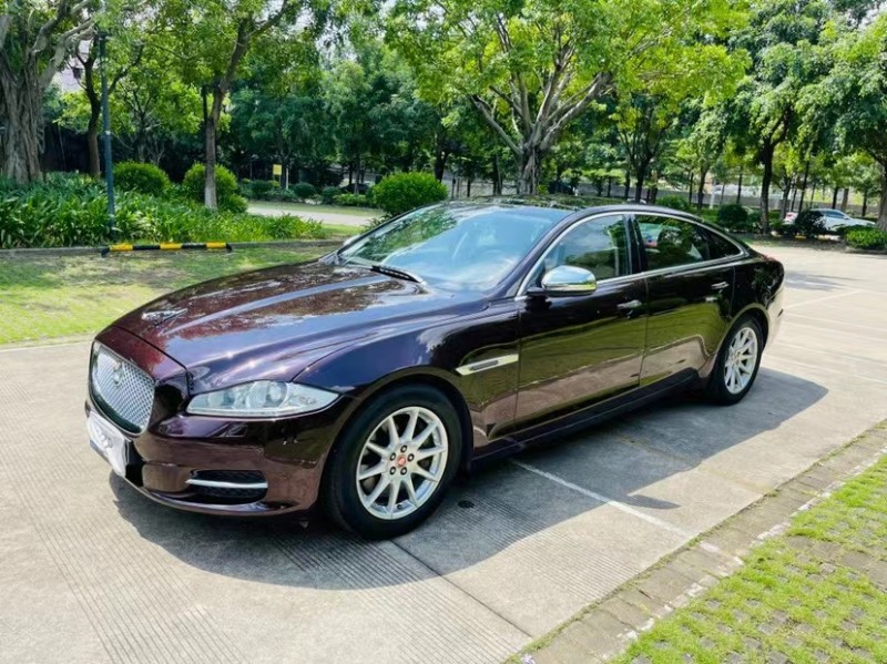 東莞12年捷豹XJL8