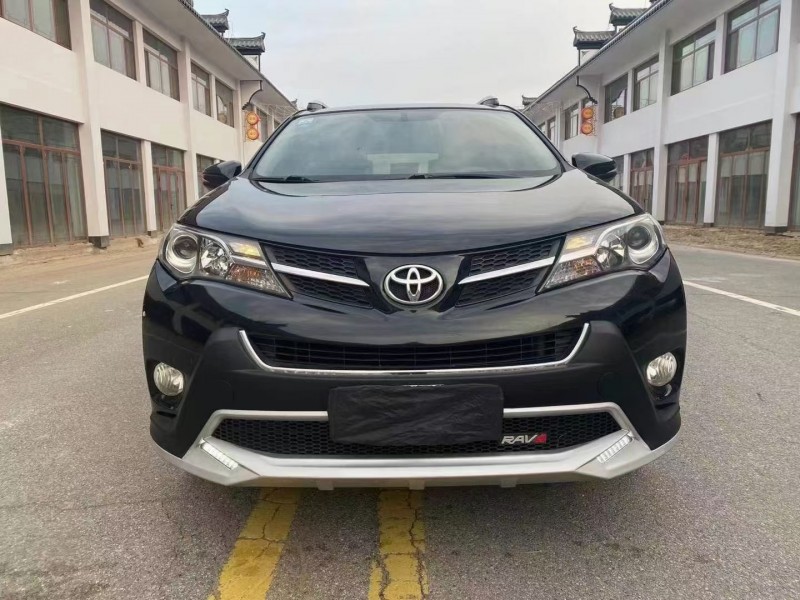 廊坊14年豐田RAV4榮放1