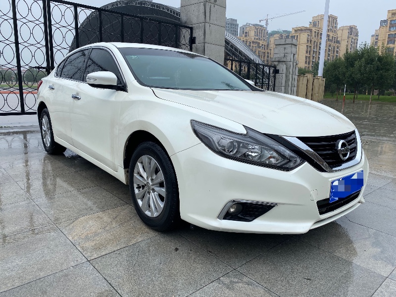 北京17年日產天籟9