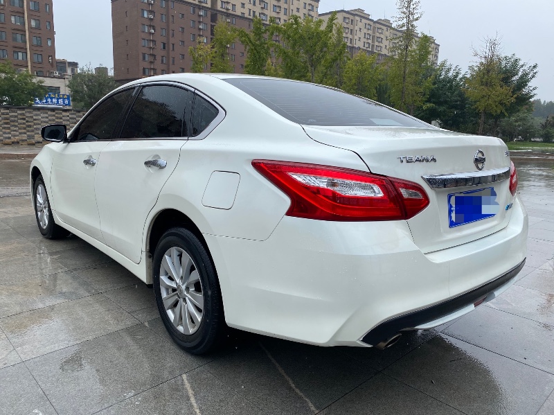 北京17年日產天籟2