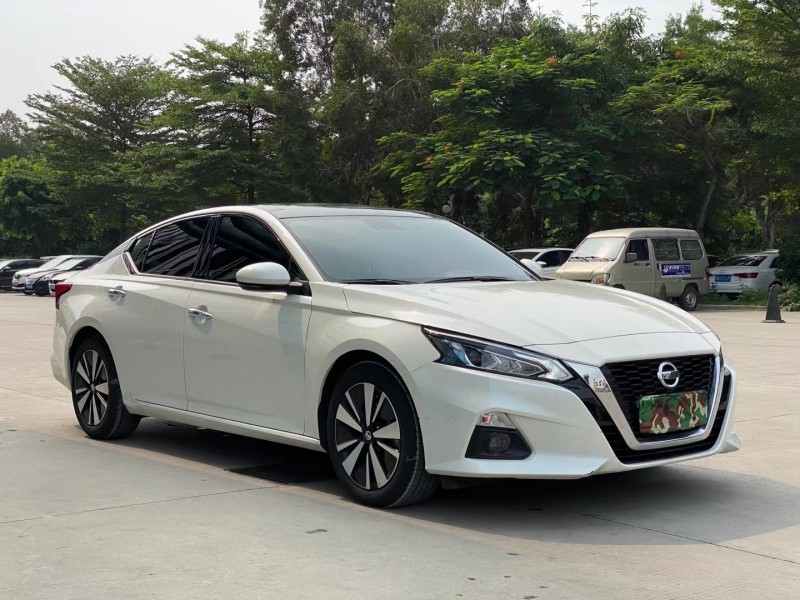 東莞21年日產天籟2