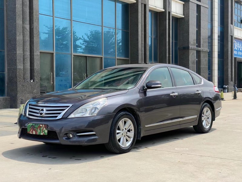 東莞11年日產天籟3