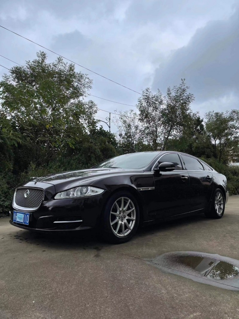 東營13年捷豹XJ3