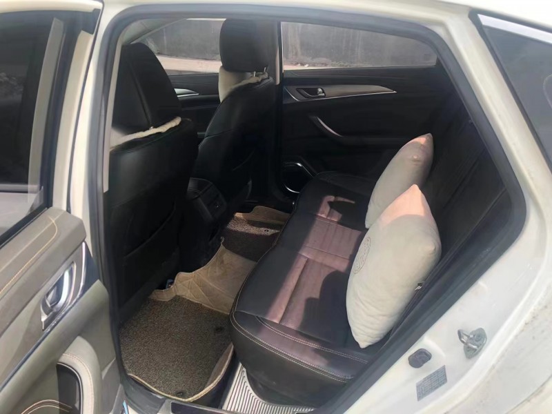 韶關19年長安汽車逸動4