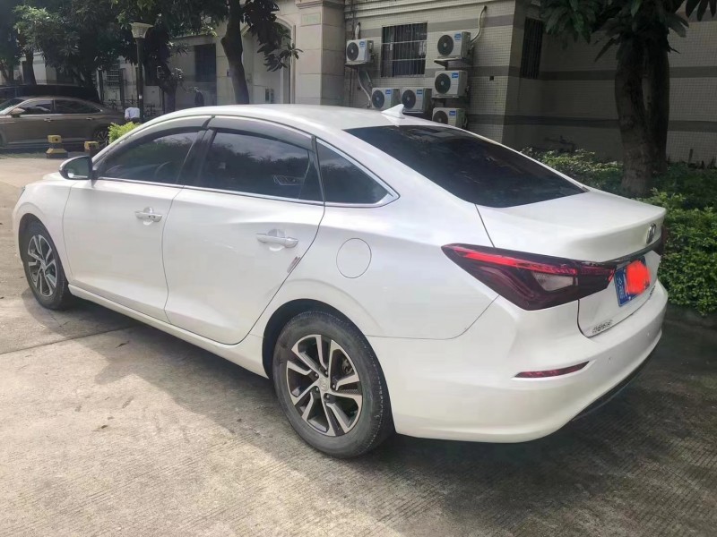 韶關19年長安汽車逸動3