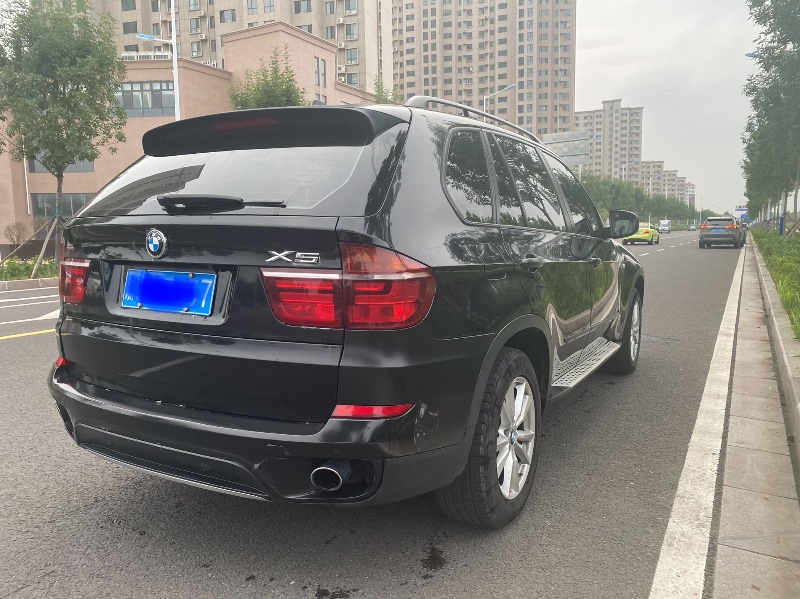東營12年寶馬X52