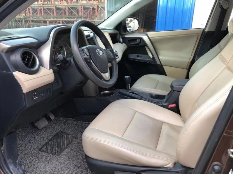 廊坊15年豐田RAV4榮放1