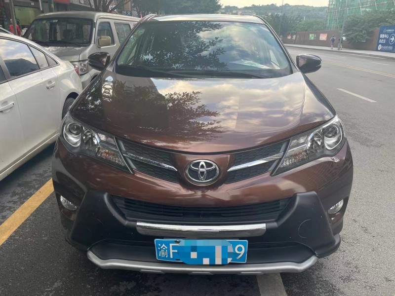 重慶15年豐田RAV4榮放7