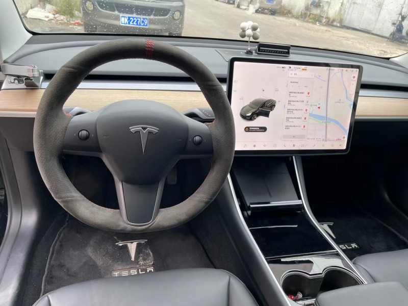 廣州20年特斯拉MODEL 39