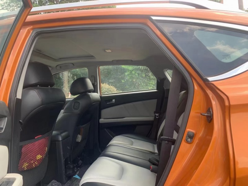 廣州14年納智捷優6 SUV4