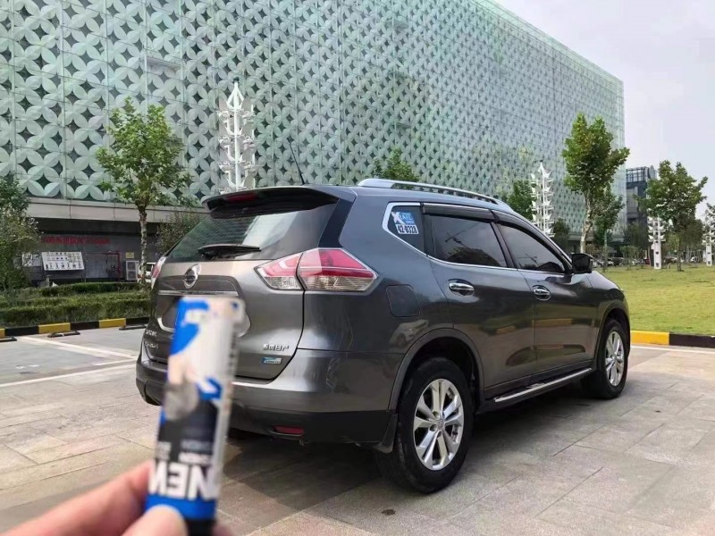 宜昌15年日產奇駿8