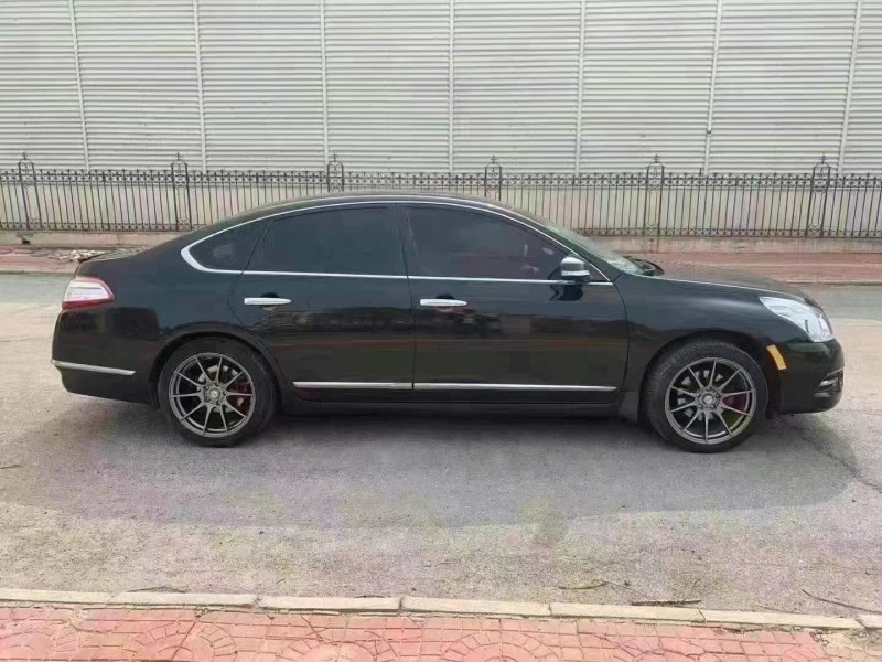 唐山11年日產天籟7
