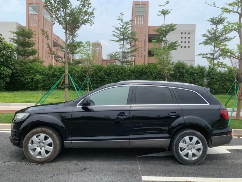 廣州10年奧迪Q73