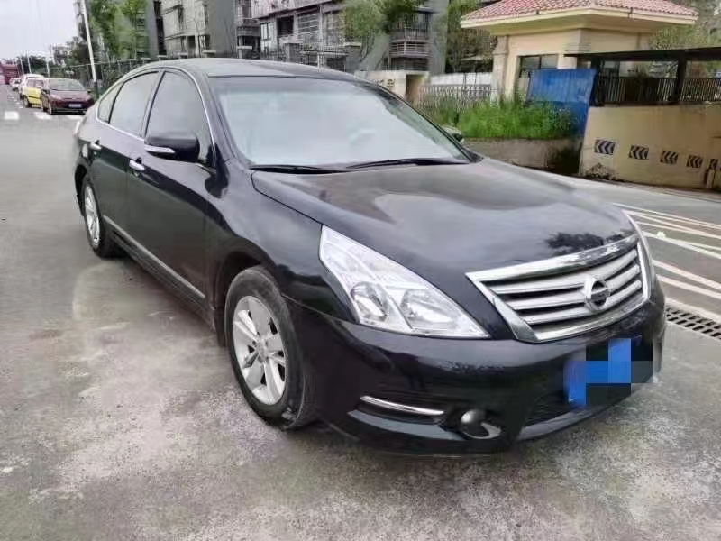 瀘州09年日產天籟3