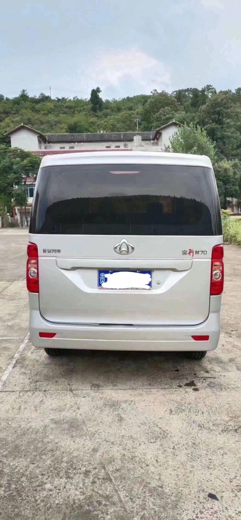 遵義19年長安汽車睿行2