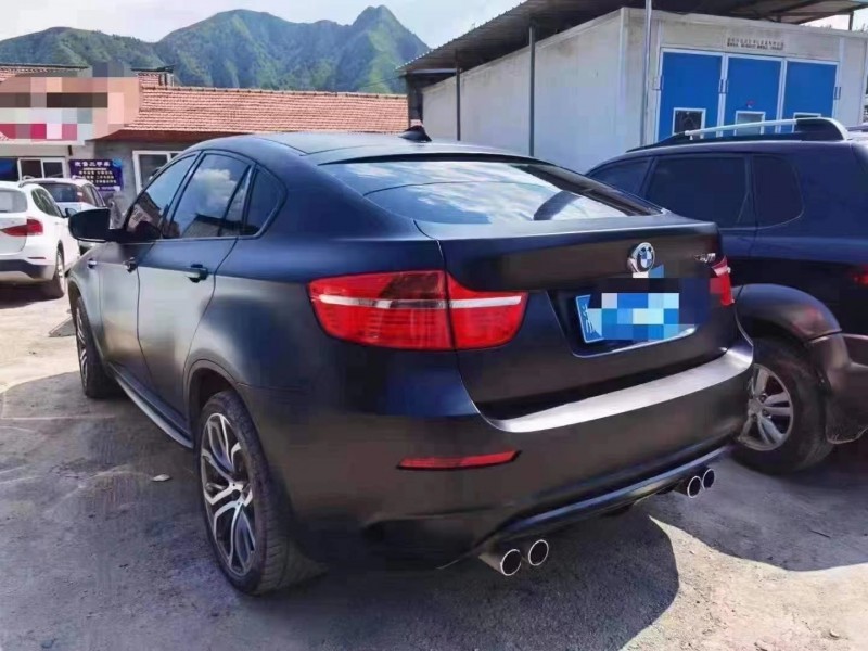 保定10年寶馬X6 M4