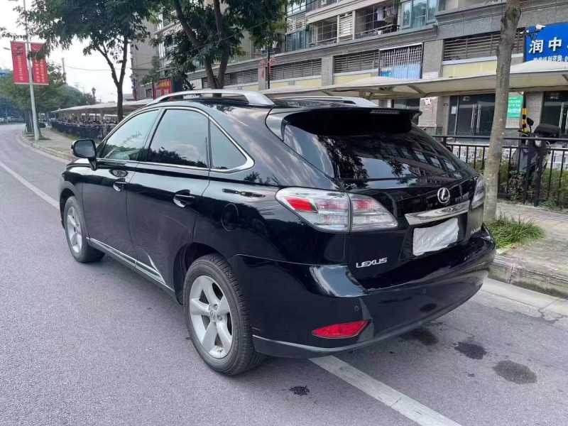 南寧11年雷克薩斯RX8
