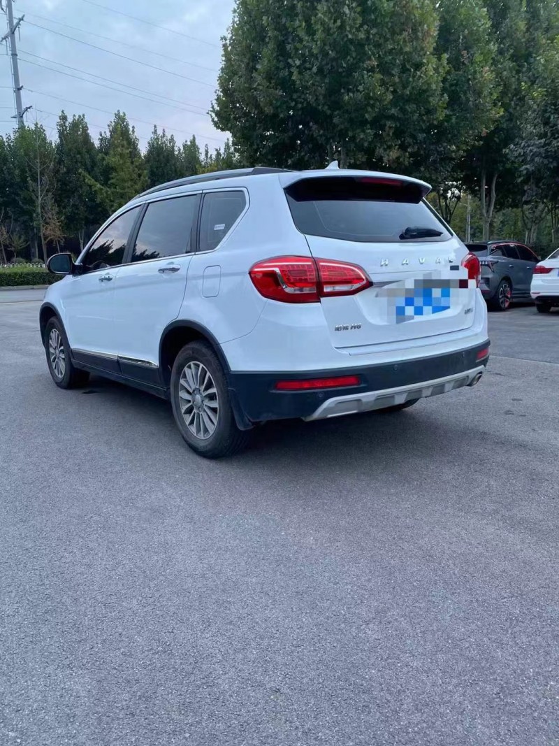 泰安20年哈弗H67