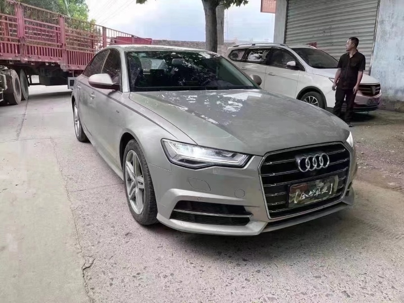 貴陽18年奧迪A6L8