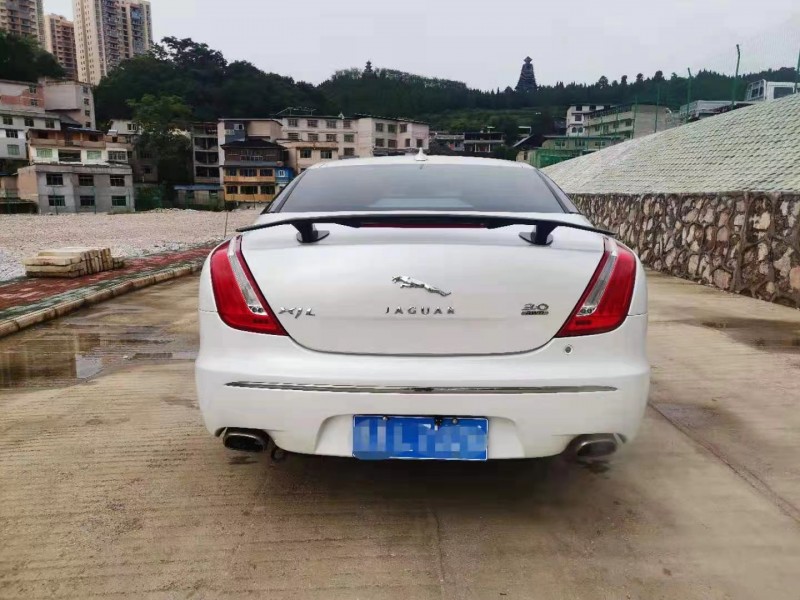 貴陽13年捷豹XJ5