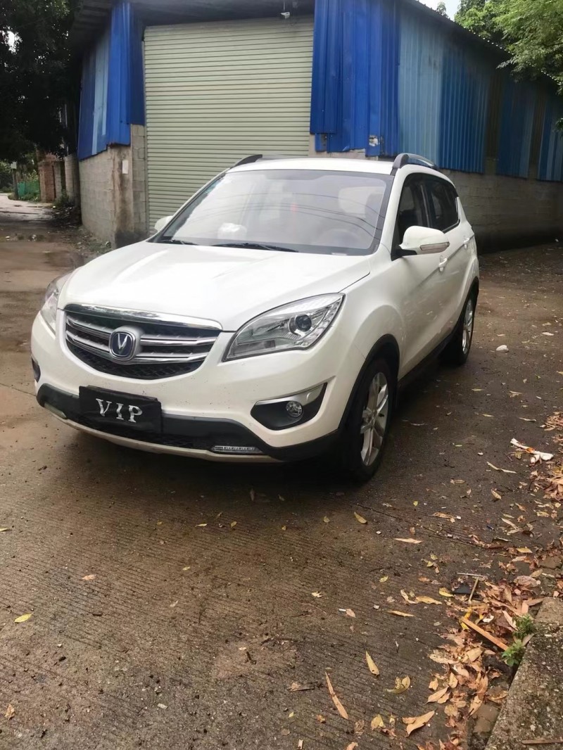欽州17年長安汽車CS351