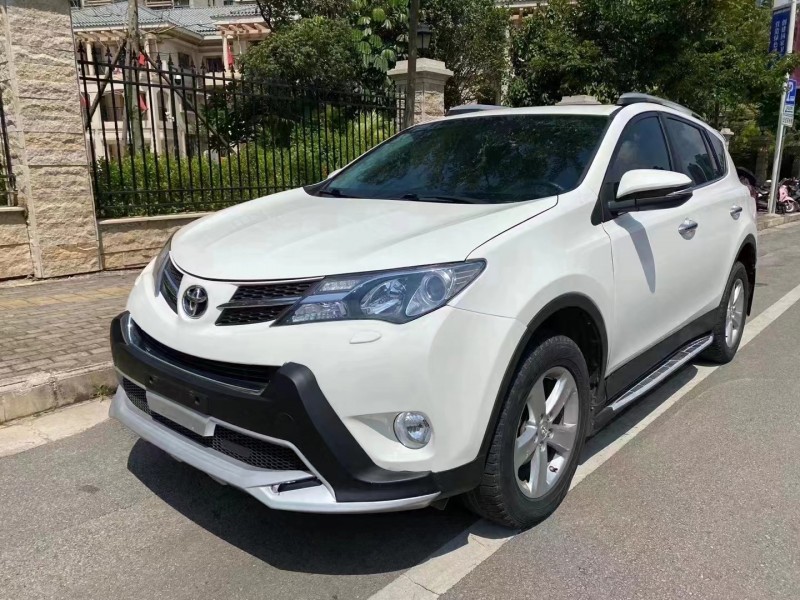 欽州15年豐田RAV4榮放2