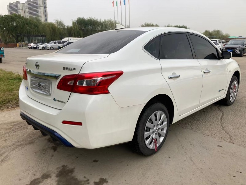 沈陽21年日產軒逸8