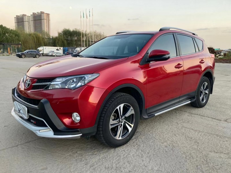 沈陽15年豐田RAV42