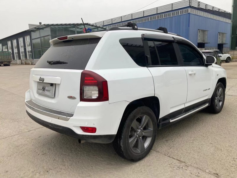 沈陽17年Jeep指南者8