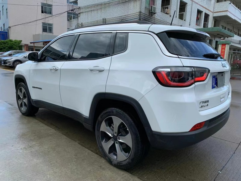 中山18年Jeep指南者6