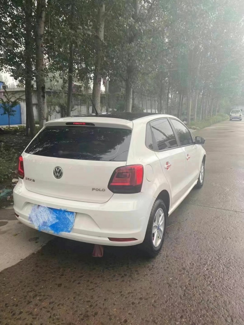 臨沂17年大眾polo2