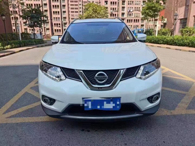 贛州16年日產奇駿1