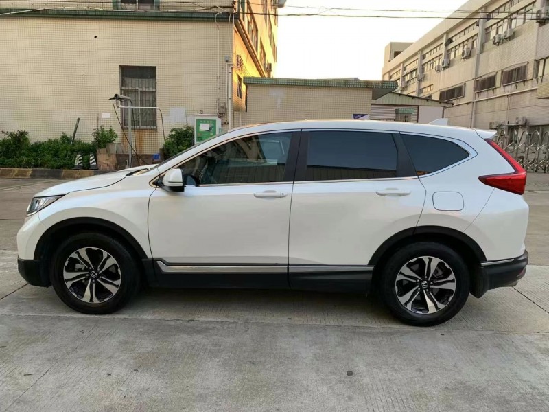 中山18年本田CR-V3