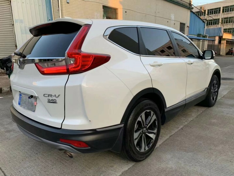 中山18年本田CR-V5