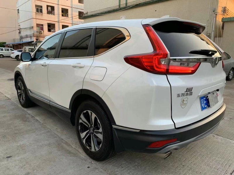 中山18年本田CR-V6