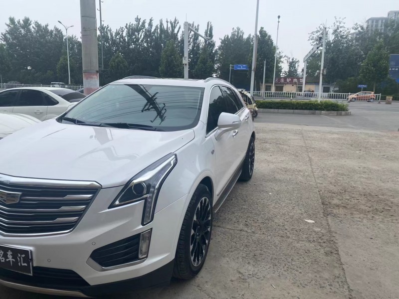 安陽16年凱迪拉克XT52