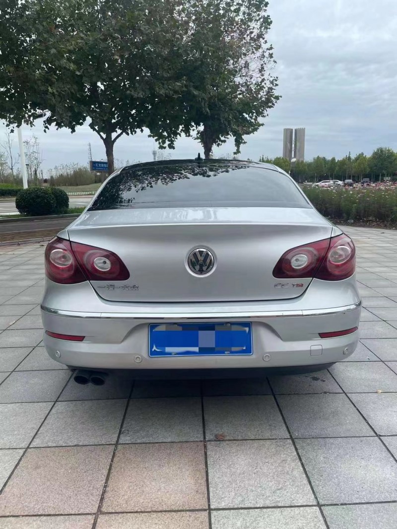 丹東12年大眾CC8