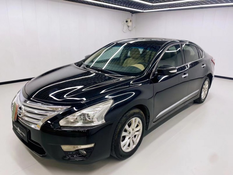 保定14年日產天籟2