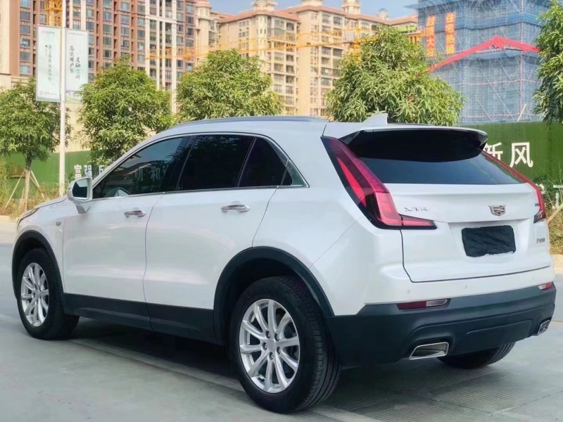 廈門20年凱迪拉克XT45