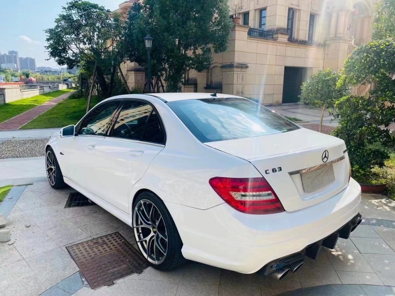 廈門13年奔馳AMG C634