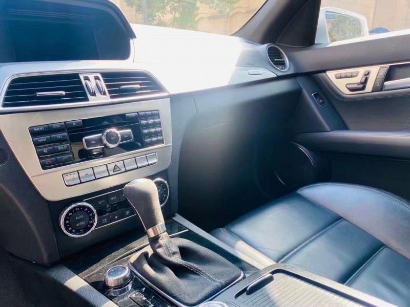 廈門13年奔馳AMG C636