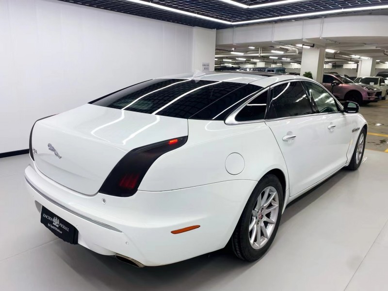 保定14年捷豹XJ8