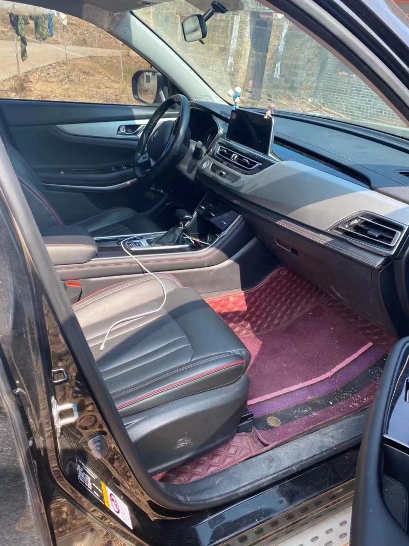 宜春19年長安汽車CS757